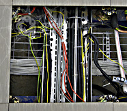 кабельные сети под фальш-полами